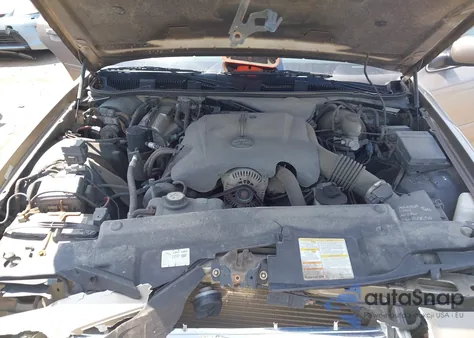 2002 Ford Crown Victoria Lx from USA, damaged, VIN 2FAFP74W62X100417